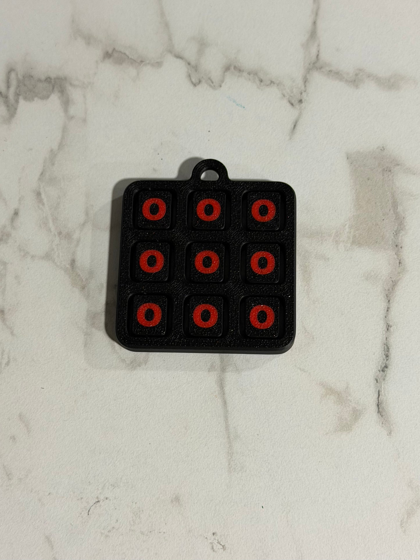 3D printed tic-tac-toe keychain