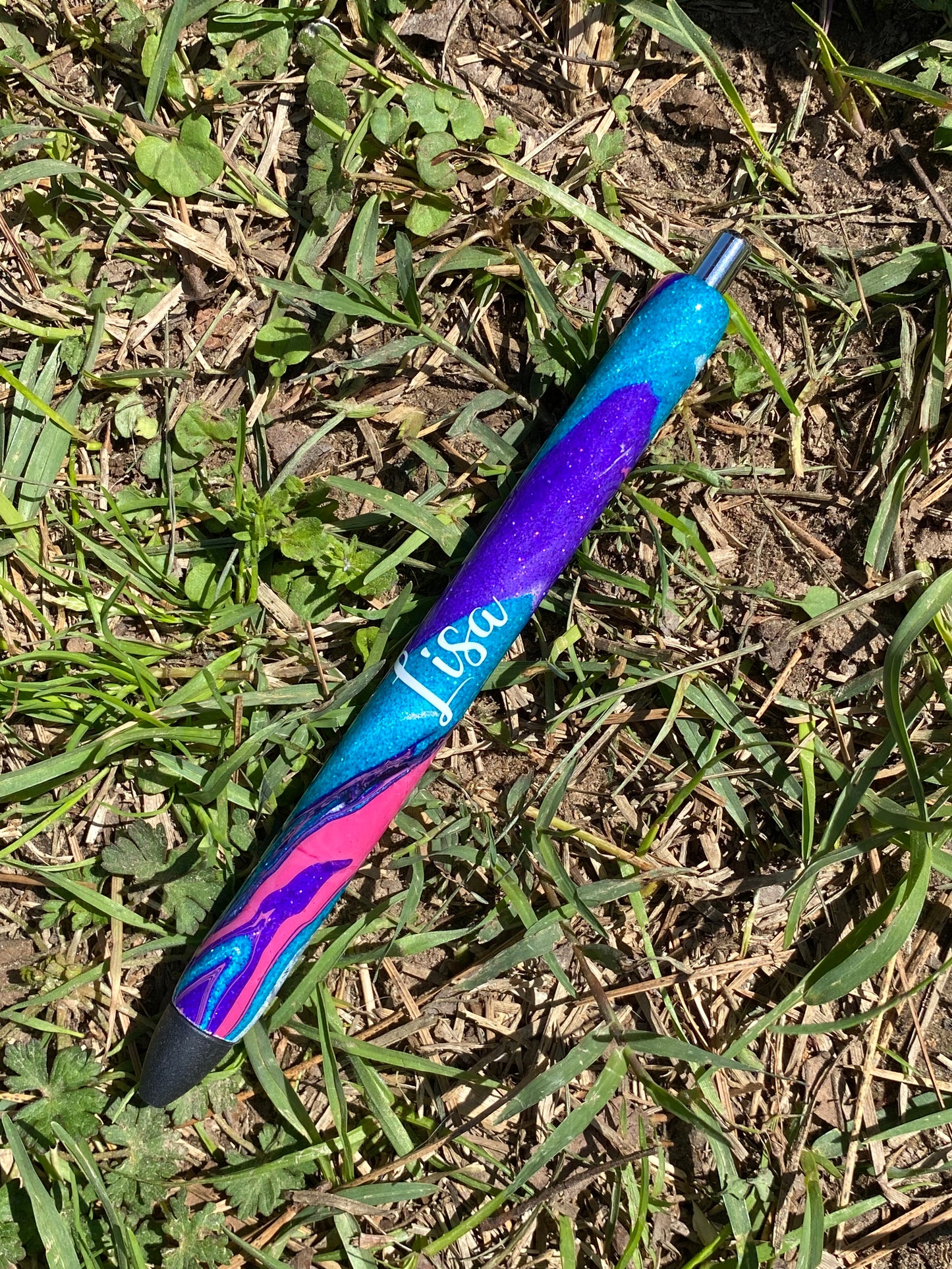 Custom epoxy pens