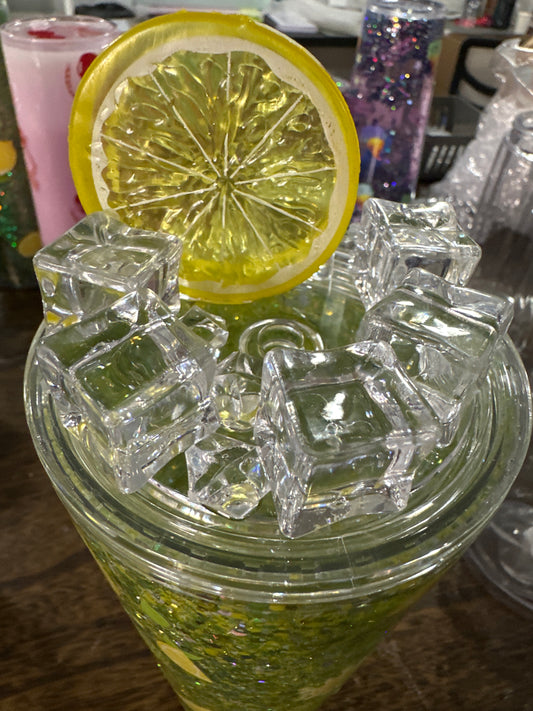 Decorated lid