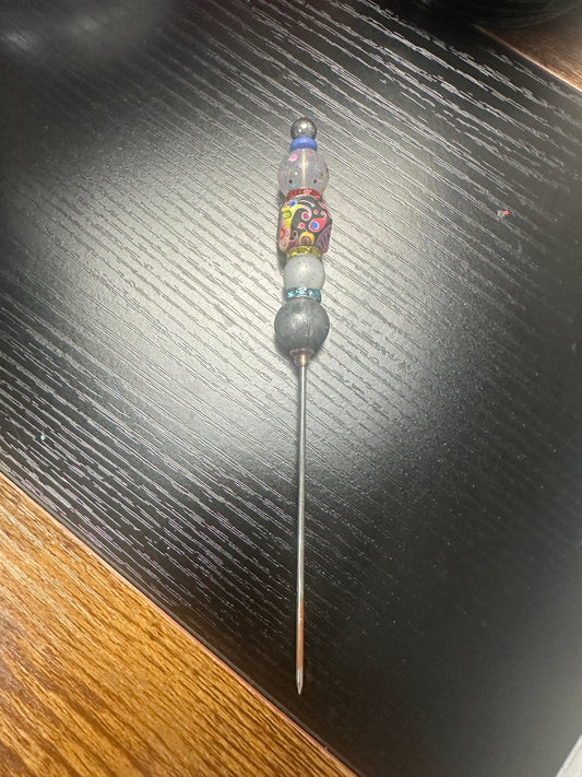 Beadable poker tool