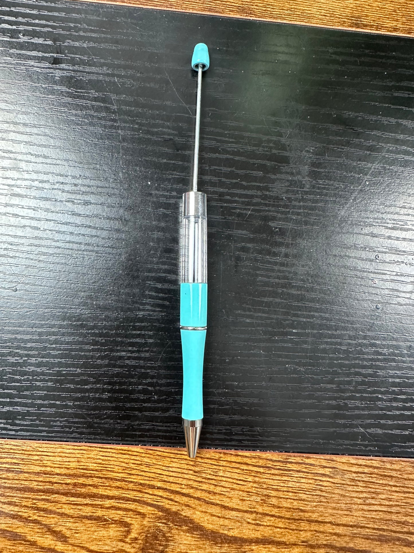 Snowglobe/beadable pen