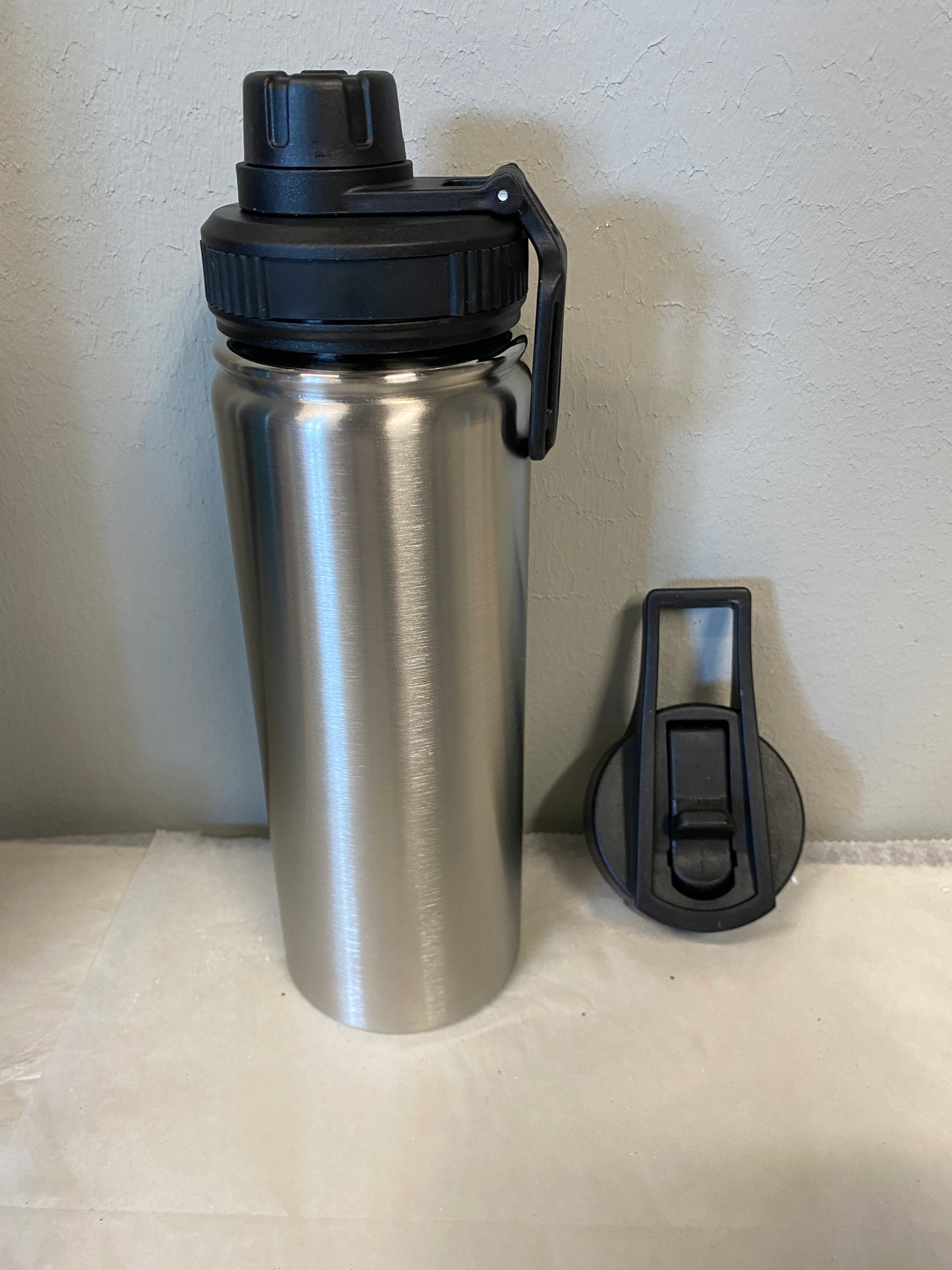 20 oz CUSTOM duo hydro water bottle