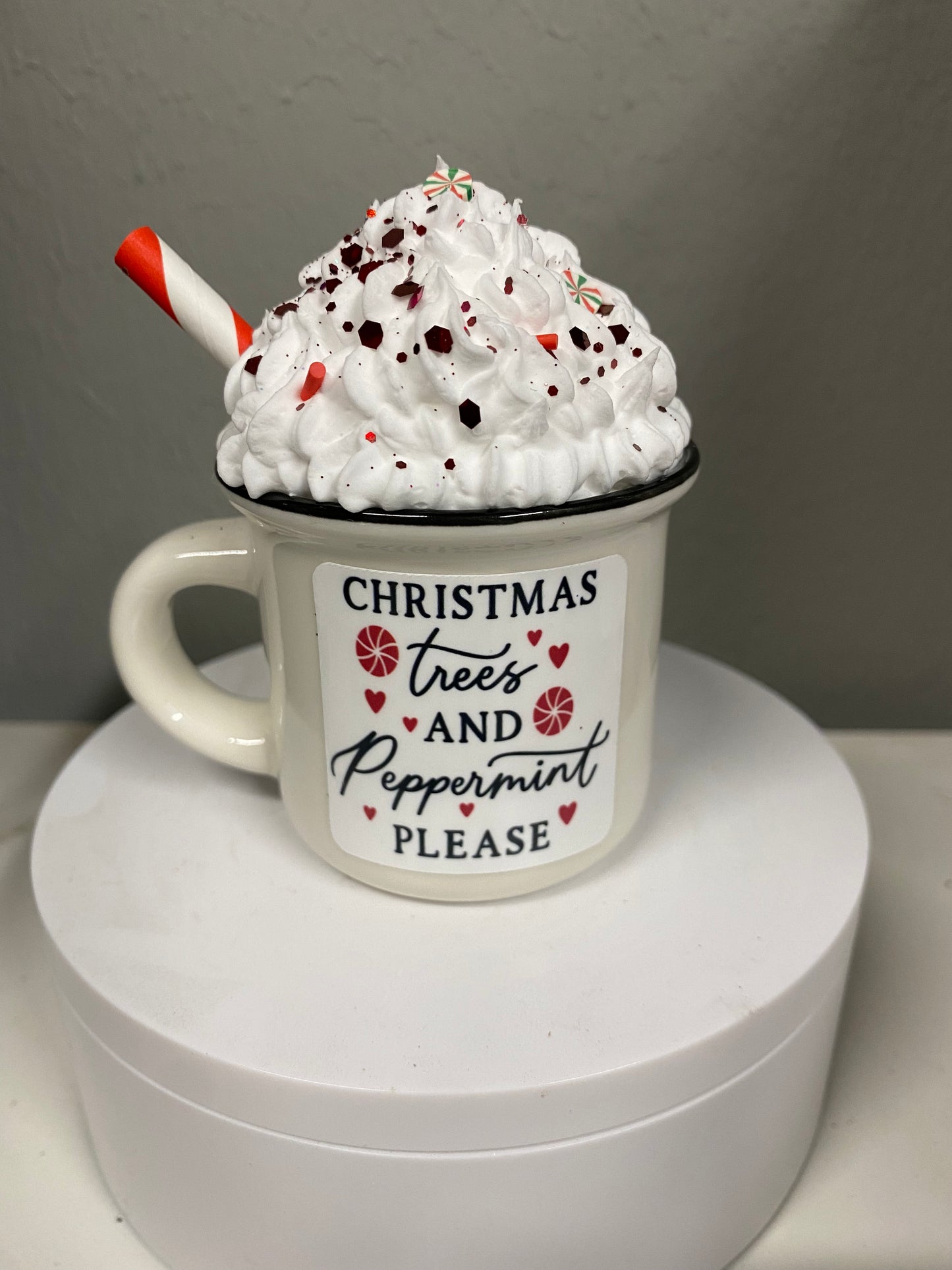 Mini mugs (for decor)